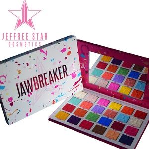 🆕 Jefree Star Jawbreaker Palette + Free Gift👄